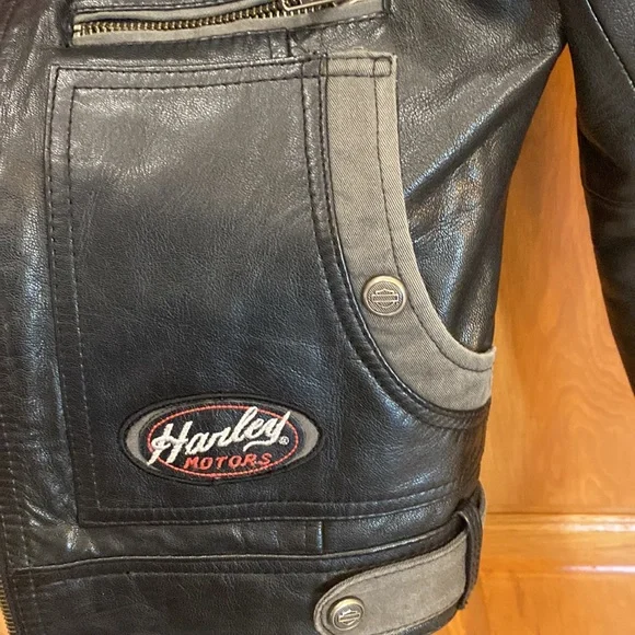 Harley-Davidson leather jacket - Picture 4 of 13